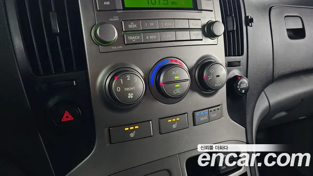 Hyundai Starex 2014 — фото 17