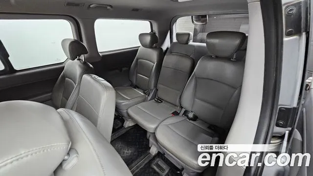 Hyundai Starex 2014 — фото 19