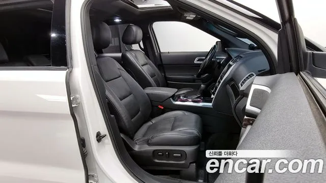 Ford Explorer 2015 — фото 11