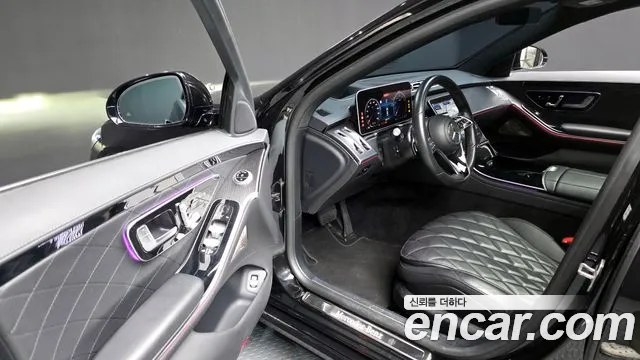 Mercedes-Benz S-Class 2023 — фото 11