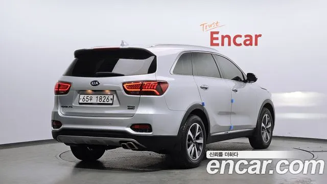 Kia Sorento 2019 — фото 2