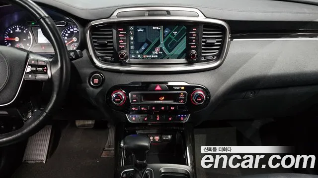 Kia Sorento 2019 — фото 13
