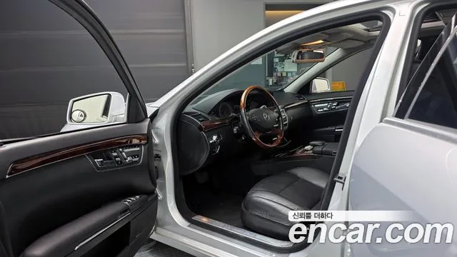 Mercedes-Benz S-Class 2011 — фото 10