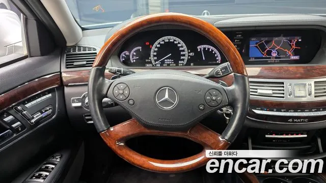 Mercedes-Benz S-Class 2011 — фото 13