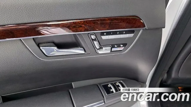 Mercedes-Benz S-Class 2011 — фото 14