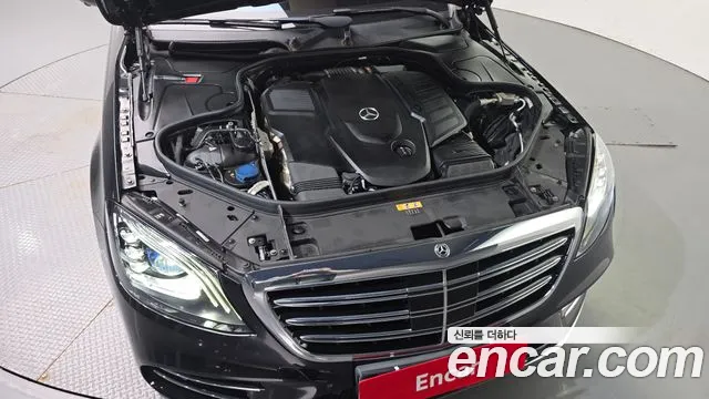 Mercedes-Benz S-Class 2020 — фото 6