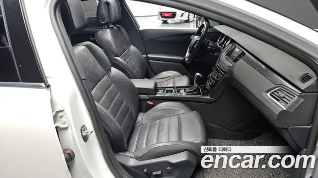 Peugeot 508 2014 — фото 10