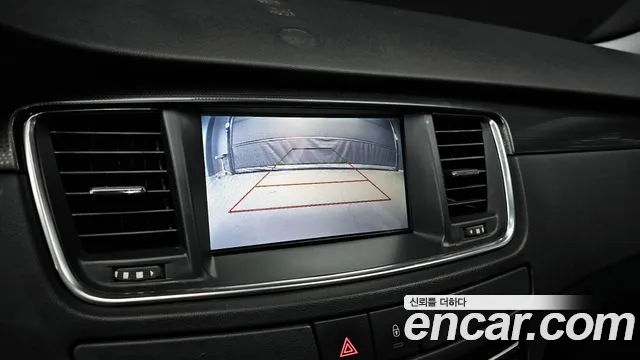Peugeot 508 2014 — фото 15