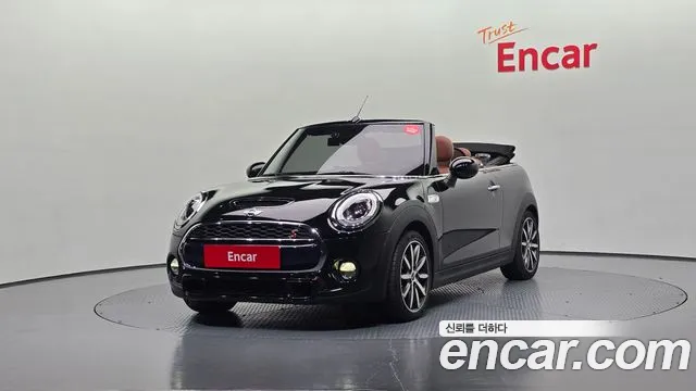 Mini Cooper Convertible 2017 — фото 4
