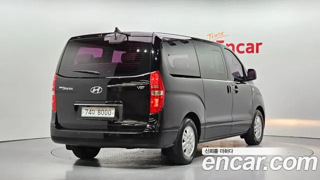 Hyundai Starex 2016 — фото 2