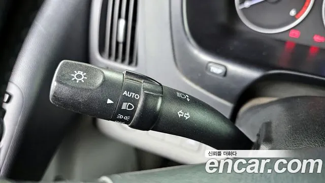 Hyundai Starex 2016 — фото 17
