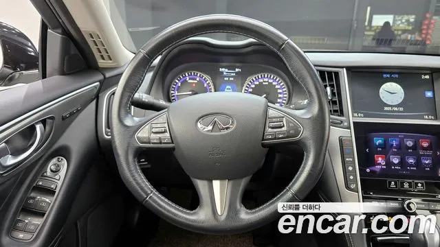 Infiniti Q50 2015 — фото 14