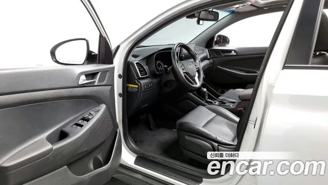Hyundai Tucson 2019 — фото 10