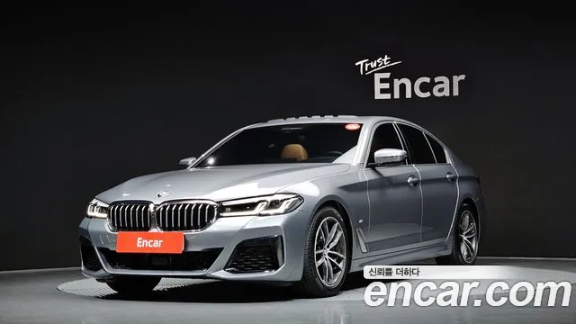 BMW 5-Series 2023 — фото 1