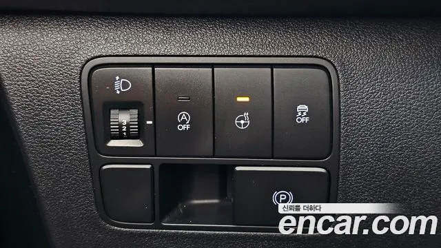 Hyundai Staria 2024 — фото 16