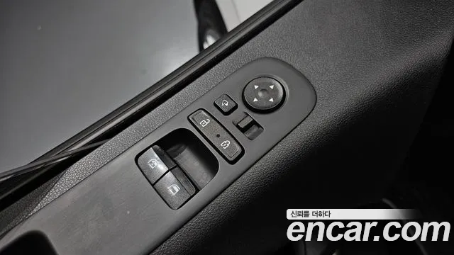 Hyundai Staria 2024 — фото 17