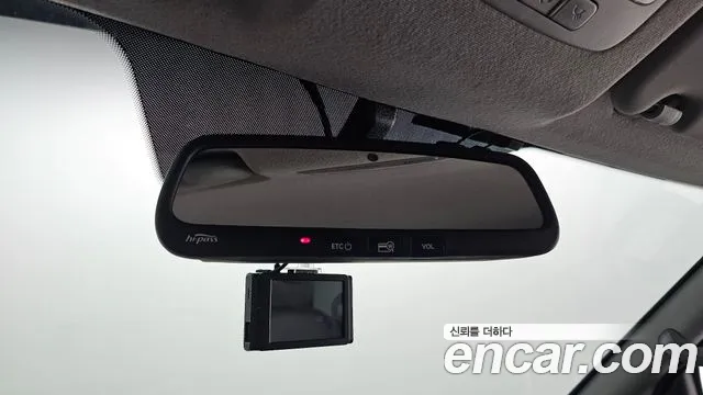 Hyundai Starex 2017 — фото 19