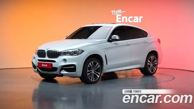 BMW X6 2017 — фото 20