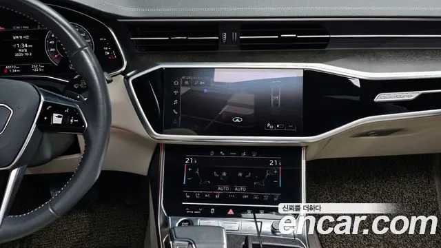 Audi A7 2021 — фото 15
