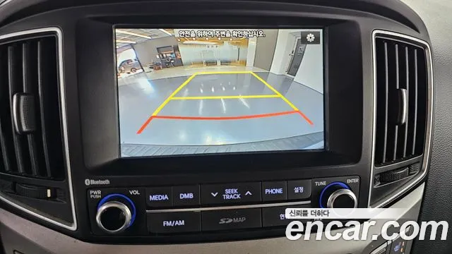 Hyundai Starex 2016 — фото 15