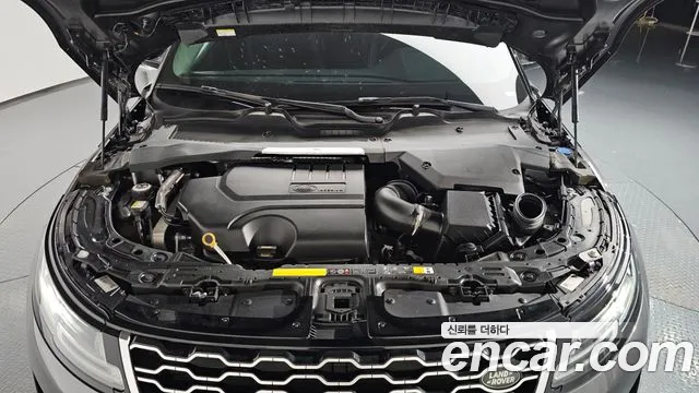 Land Rover Range Rover Evoque 2020 — фото 5