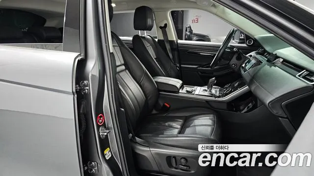 Land Rover Range Rover Evoque 2020 — фото 9