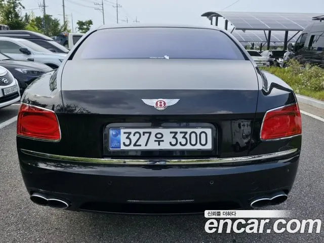 Bentley Flying Spur 2015 — фото 4