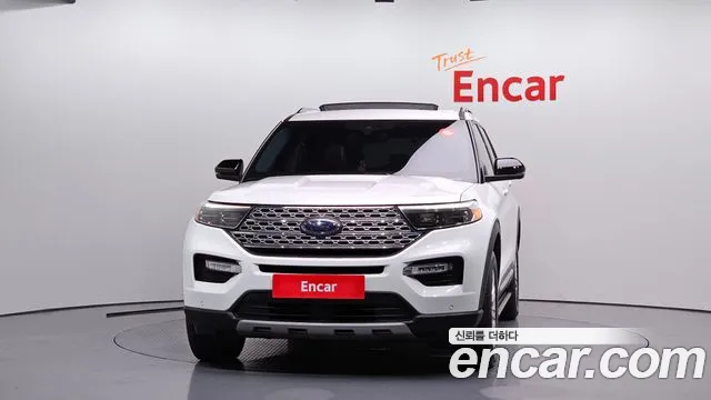 Ford Explorer 2020 — фото 3