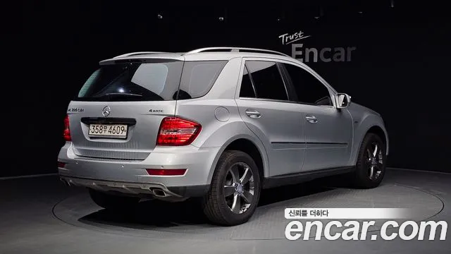 Mercedes-Benz M-class 2010 — фото 2