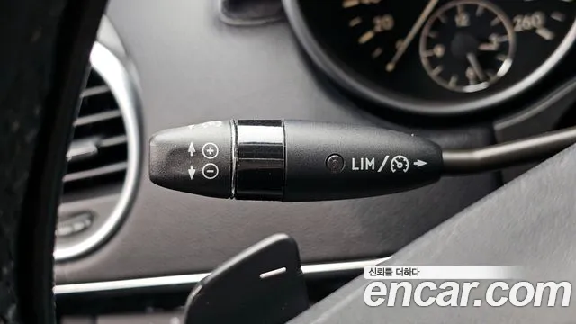 Mercedes-Benz M-class 2010 — фото 16