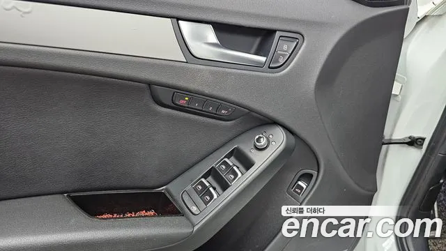 Audi A4 2015 — фото 14