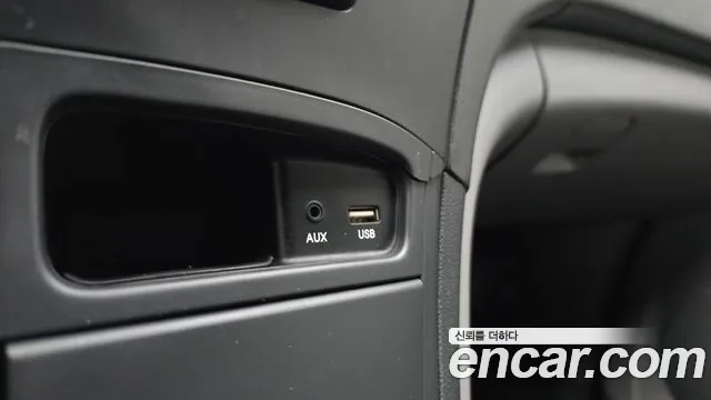 Hyundai Starex 2017 — фото 18