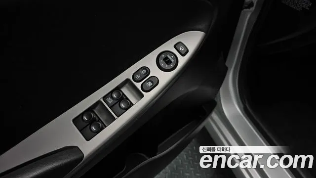Hyundai Accent 2016 — фото 17