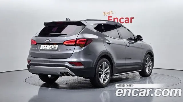 Hyundai Santafe 2016 — фото 2