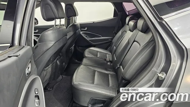 Hyundai Santafe 2016 — фото 12