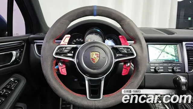 Porsche Macan 2015 — фото 13