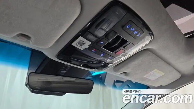 Hyundai Staria 2023 — фото 16