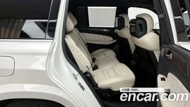 Mercedes-Benz GL-Class 2015 — фото 12