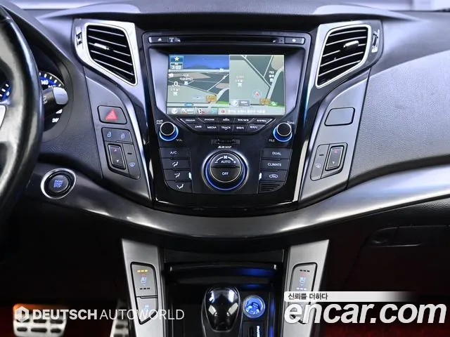 Hyundai i40 2014 — фото 14