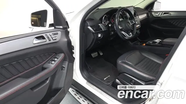 Mercedes-Benz GLE-Class 2018 — фото 12