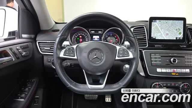Mercedes-Benz GLE-Class 2018 — фото 14