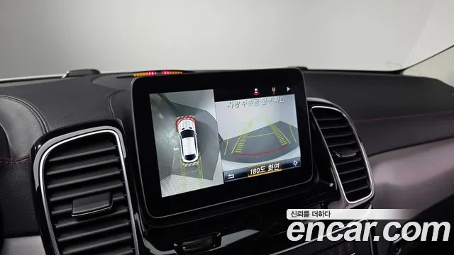 Mercedes-Benz GLE-Class 2018 — фото 16