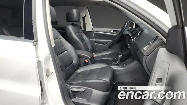 Volkswagen Tiguan 2016 — фото 11