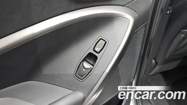 Hyundai Maxcruz 2016 — фото 19