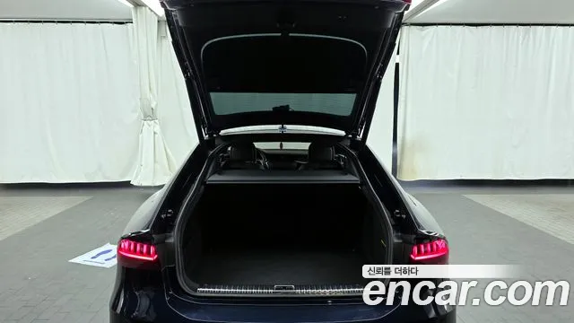 Audi A7 2023 — фото 20