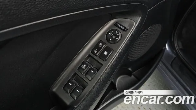 Kia K3 2015 — фото 17