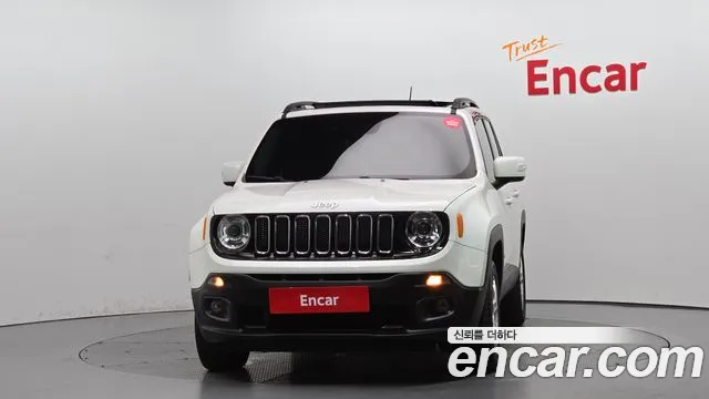 Jeep Renegade 2016 — фото 3