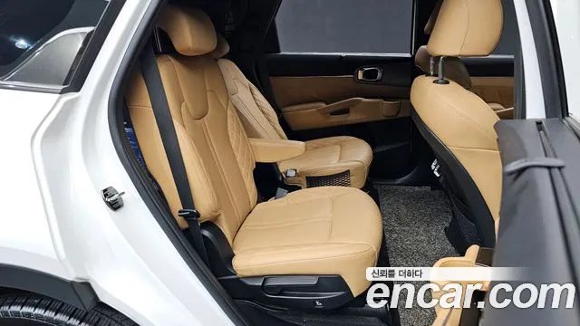 Kia Sorento 2023 — фото 12