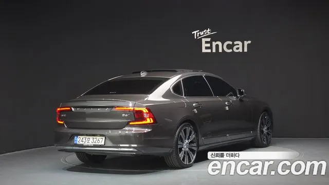 Volvo S90 2023 — фото 2