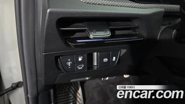 Kia EV6 2025 — фото 16